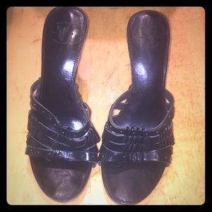 Black leather Frye heeled sandals